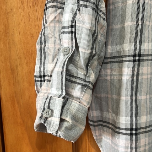 Calvin Klein Plaid Button Down Shirt XS NWT - Picture 5 of 7